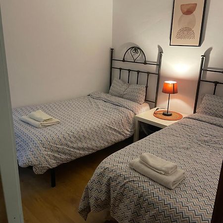 The Oasis One Spacious Apartment In Sevilla Esterno foto