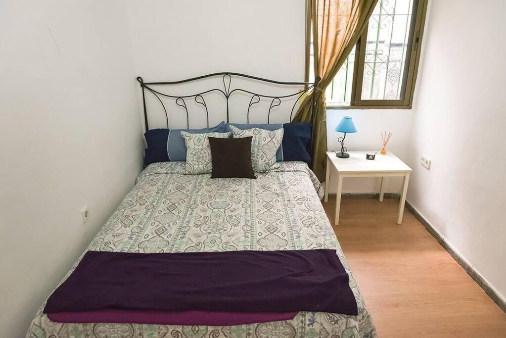 The Oasis One Spacious Apartment In Sevilla Esterno foto